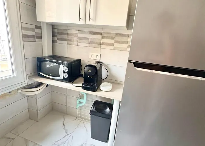 - Center, Wifi, Ac, 4-5 Pers דירה